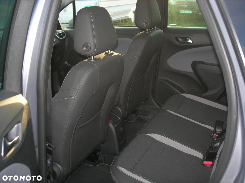 Opel Crossland X - 15