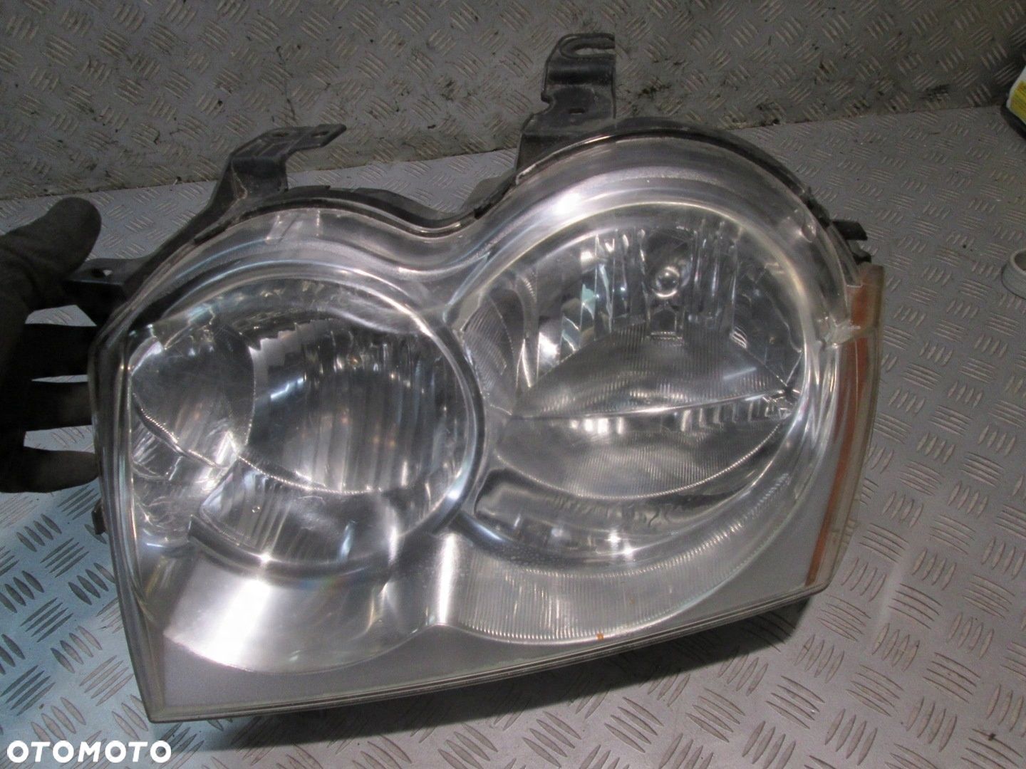 LAMPA LEWA REFLEKTOR LEWY PRZÓD JEEP GRAND CHEROKEE III WK 04-07 EUROPA - 1