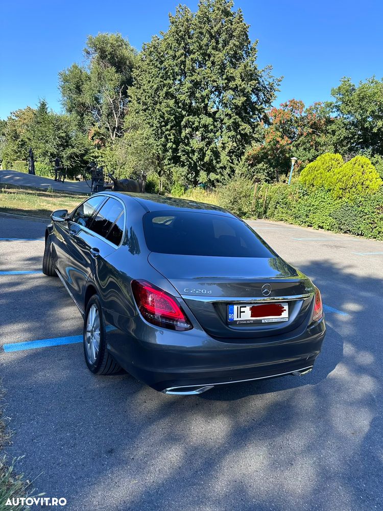 Mercedes-Benz C 220 d 4Matic 9G-TRONIC Avantgarde - 4