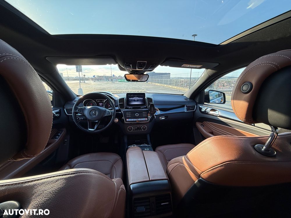 Mercedes-Benz GLE - 12