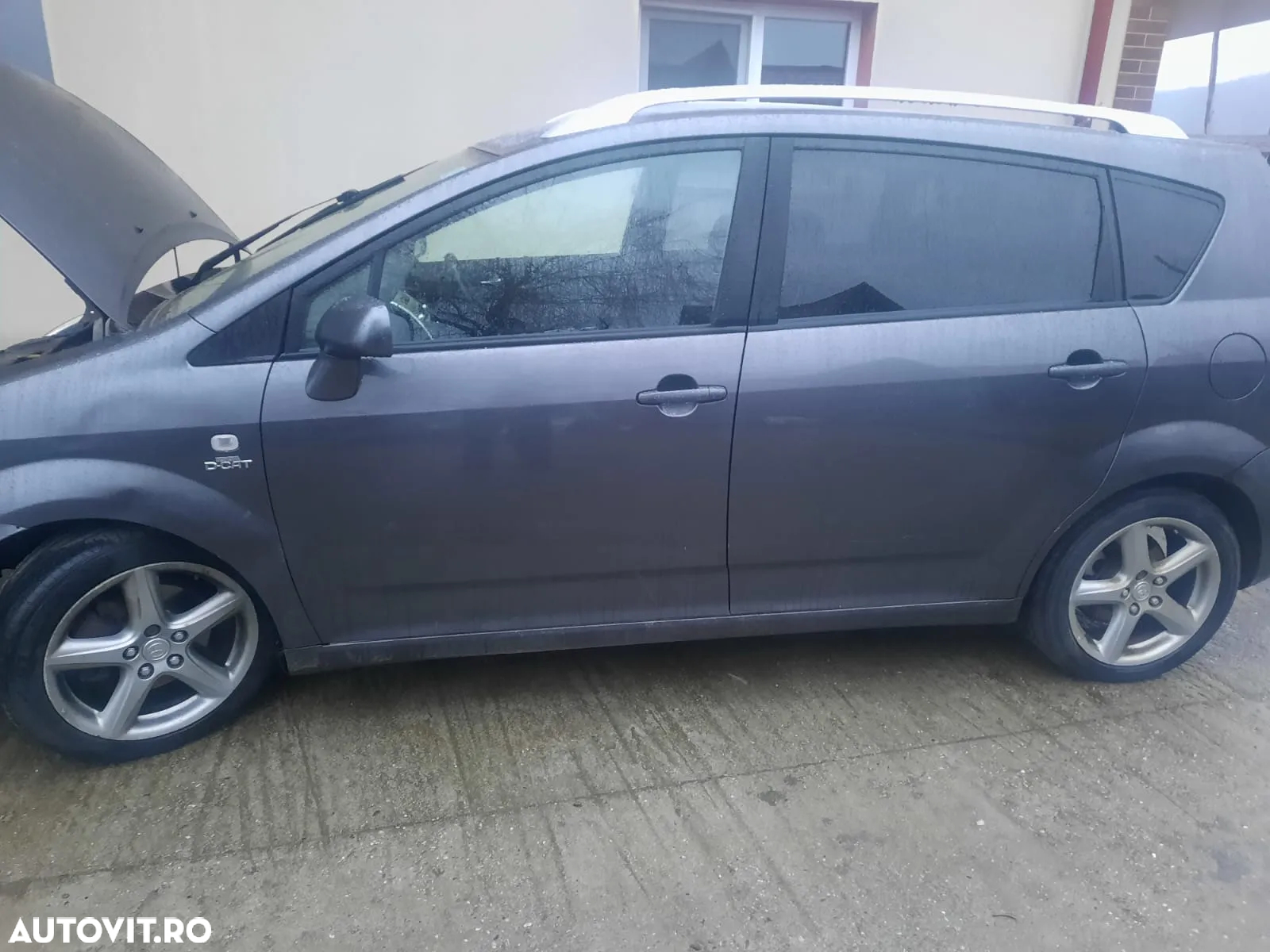 Toyota Corolla Verso 2.2d 2ADFHV motor cutie viteze caroserie - 4