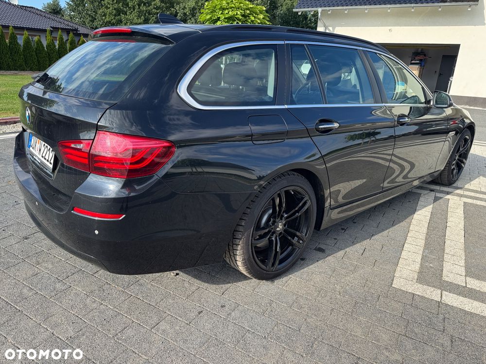 BMW Seria 5 520d - 12