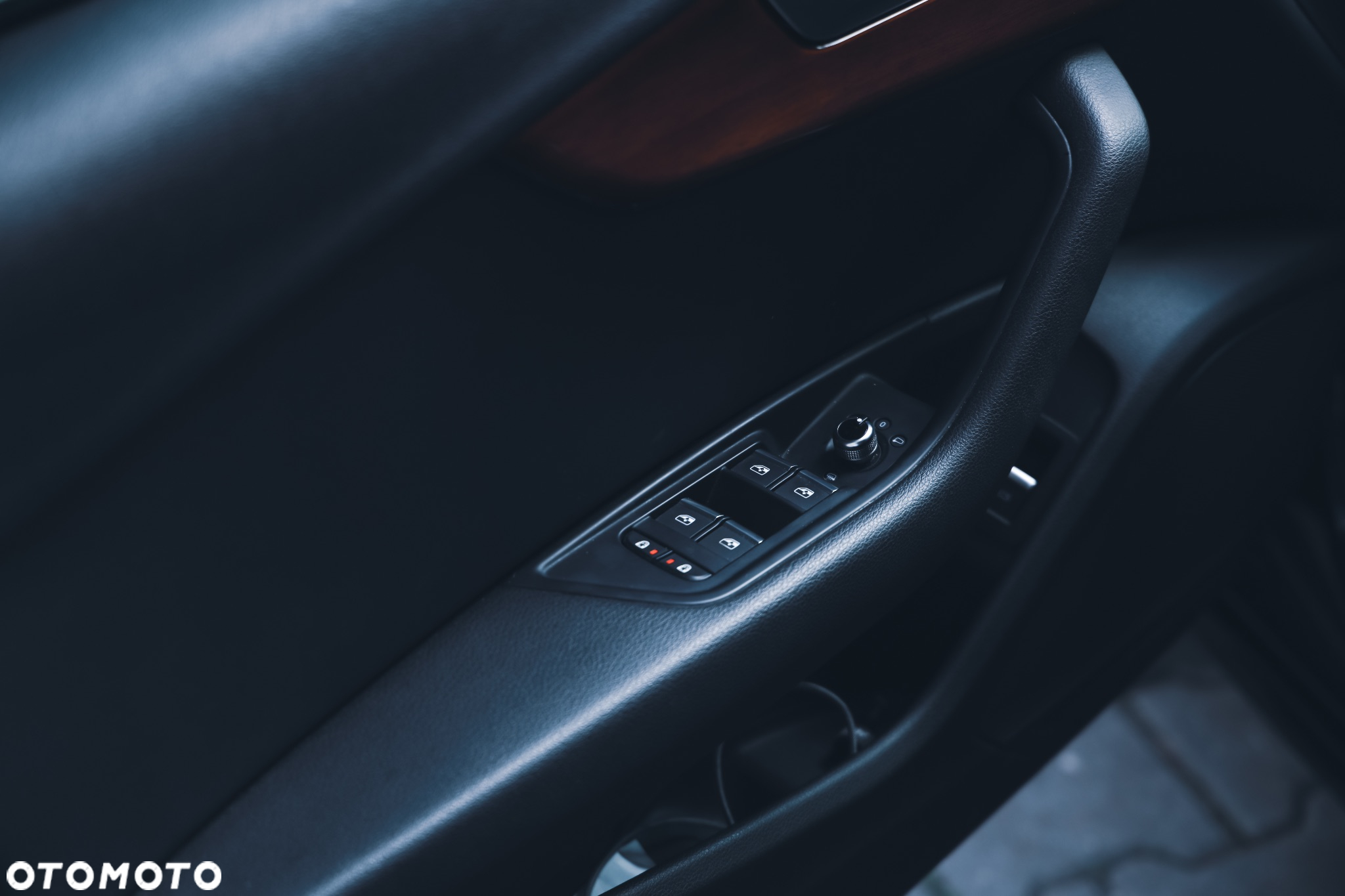 Audi A4 2.0 TFSI ultra S tronic sport - 12