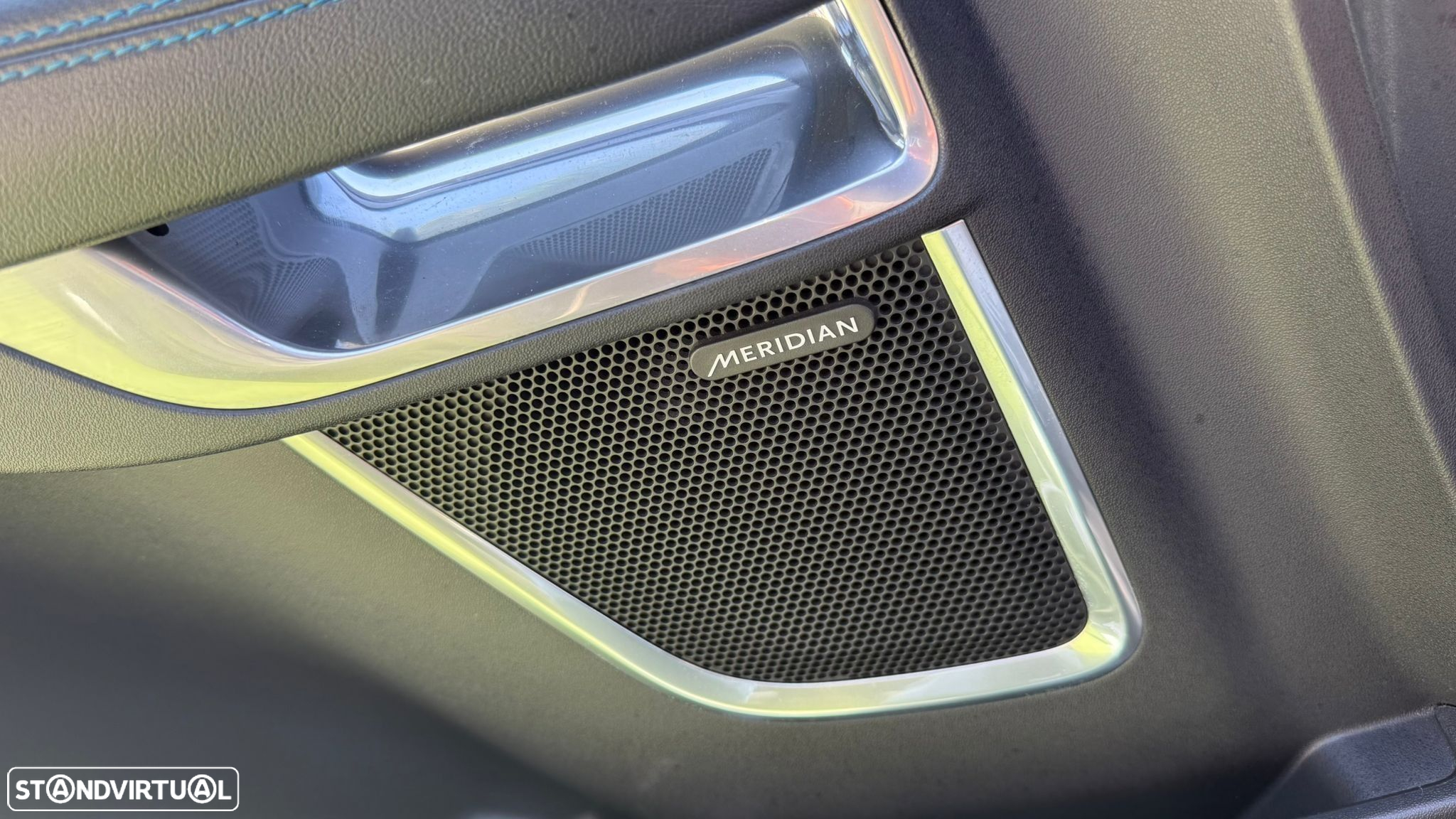 Jaguar E-Pace 2.0 i4D R-Dynamic AWD Aut. - 55
