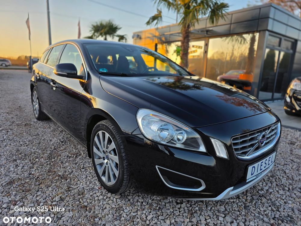 Volvo V60 D3 Momentum - 8