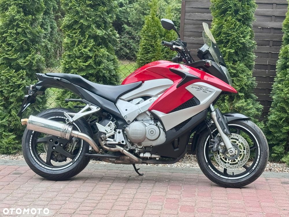 Honda VFR - 3
