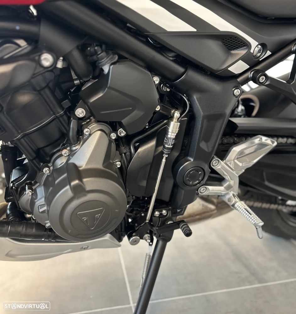 Triumph Trident 660 - 2