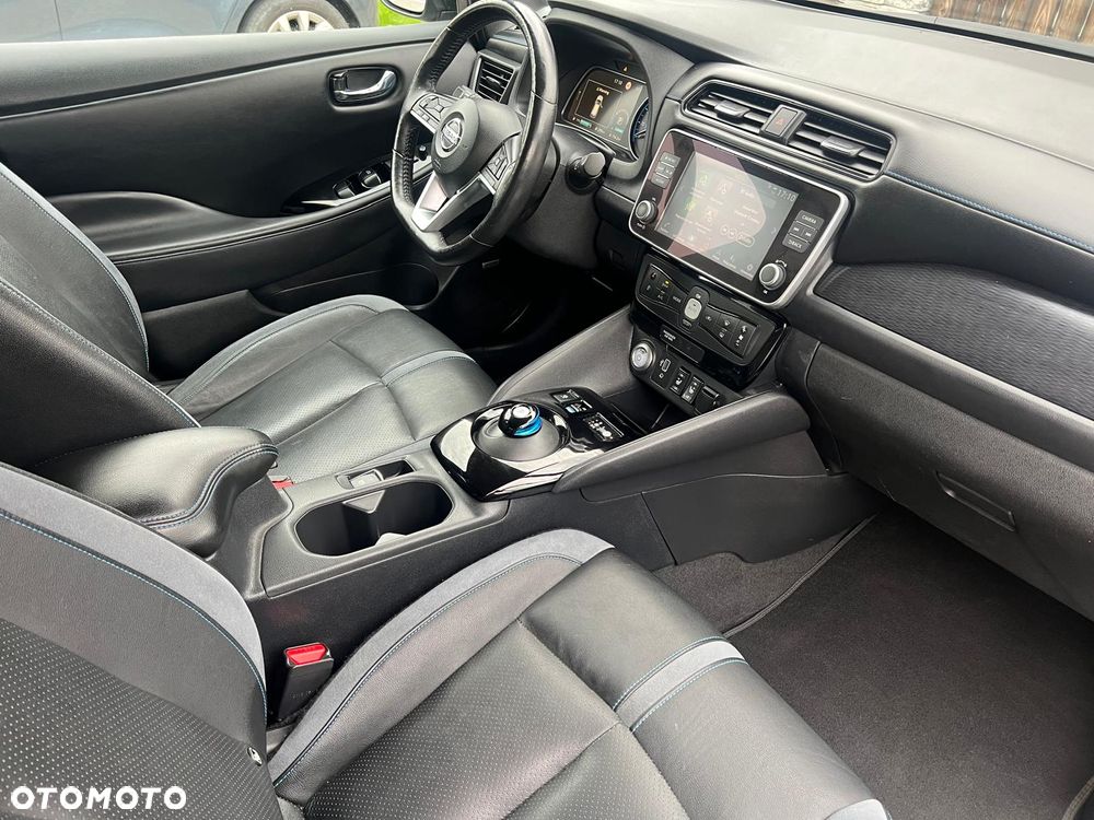 Nissan Leaf 62 kWh e+ Tekna - 6