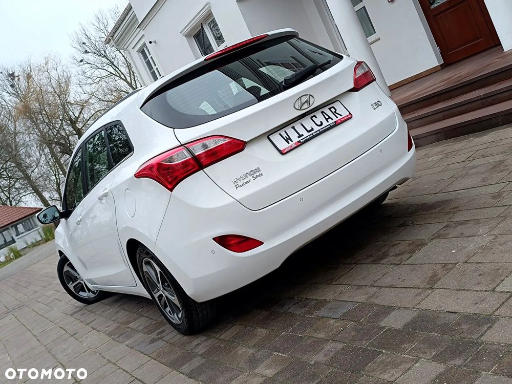 Hyundai i30 blue Kombi 1.6 GDi Style - 7