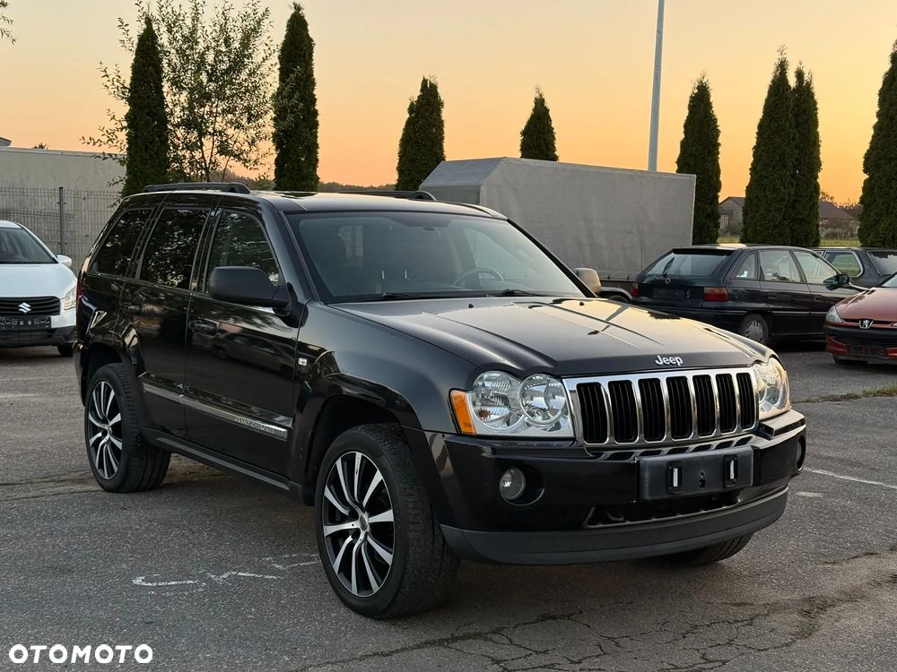 Jeep Grand Cherokee 5.7 V8 HEMI Automatik Overland - 8