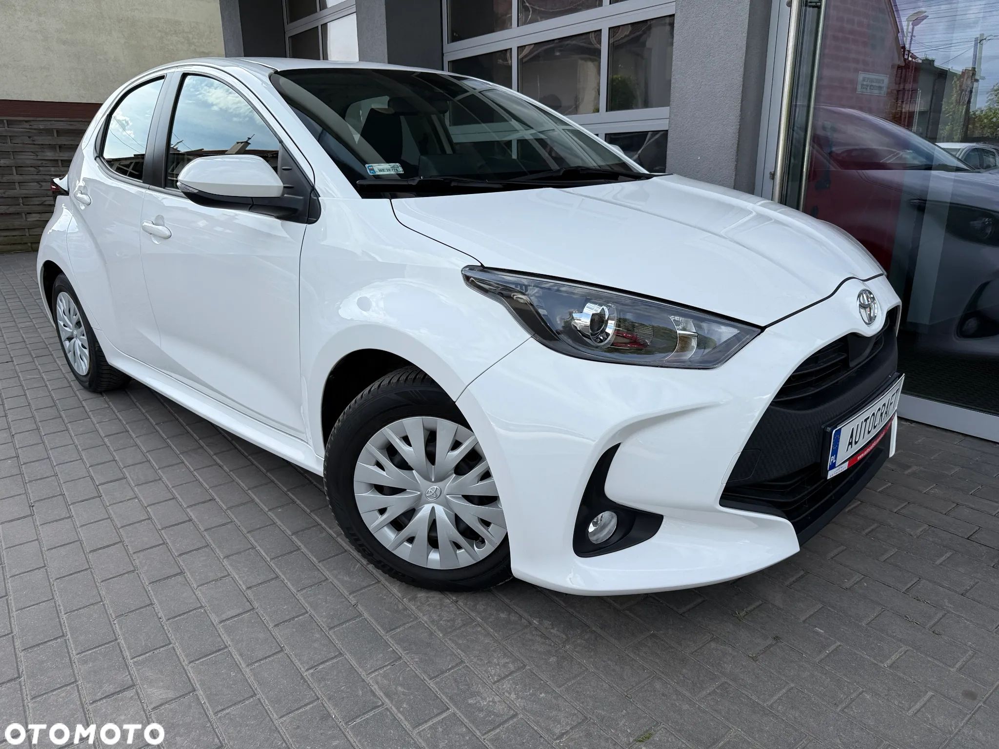 Toyota Yaris 1.0 Comfort - 1