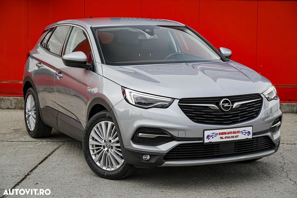 Opel Grandland X 1.2 Start/Stop Business INNOVATION - 2