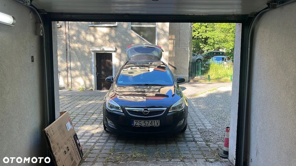 Opel Astra 1.7 CDTI - 9