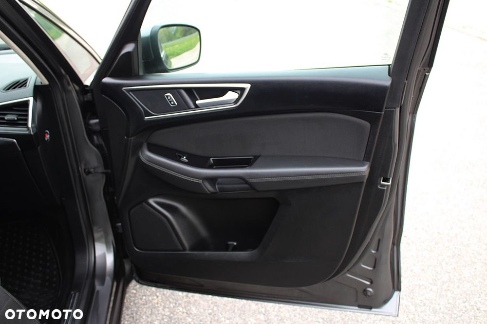 Ford S-Max 2.0 TDCi Titanium - 22