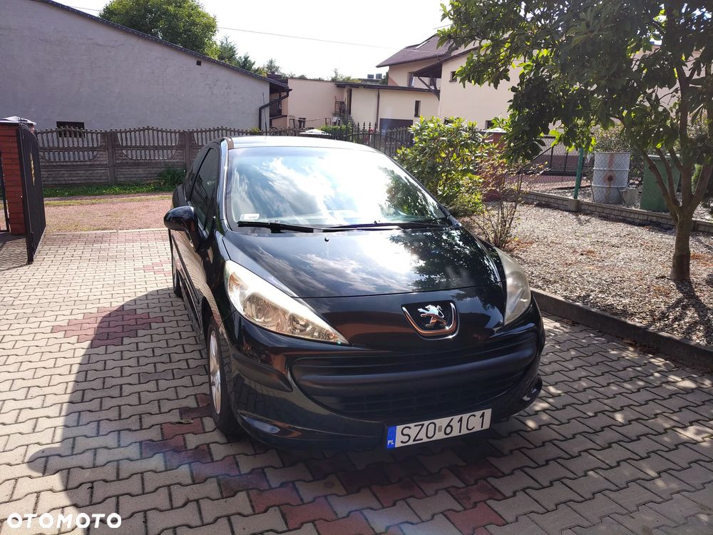 Peugeot 207 1.4 16V Trendy - 1