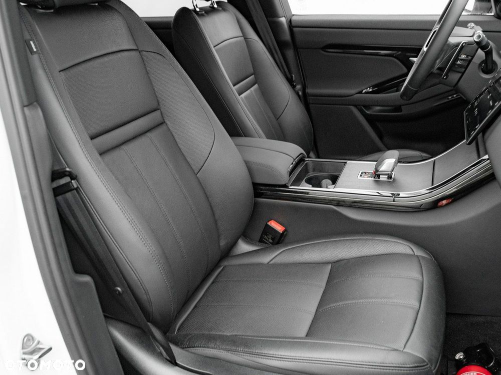 Land Rover Range Rover Evoque - 31