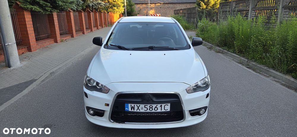 Mitsubishi Lancer 1.5 Inform - 4