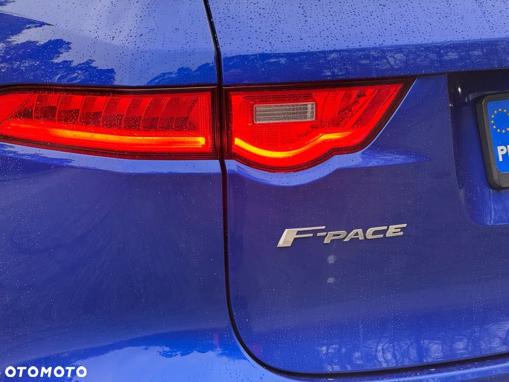 Jaguar F-Pace 2.0 i4P AWD R-Sport - 20