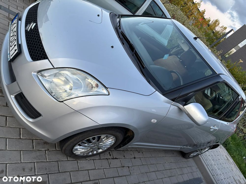Suzuki Swift 1.3 GLX / Comfort - 2