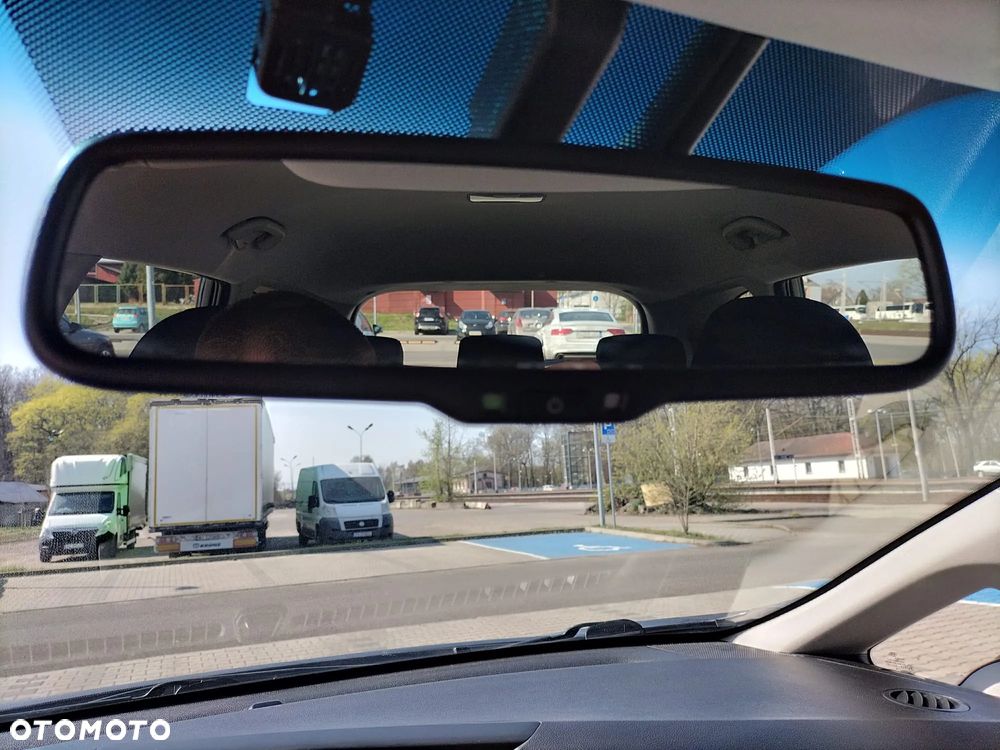 Kia Ceed 1.6 CRDi 128 Platinum Edition - 18