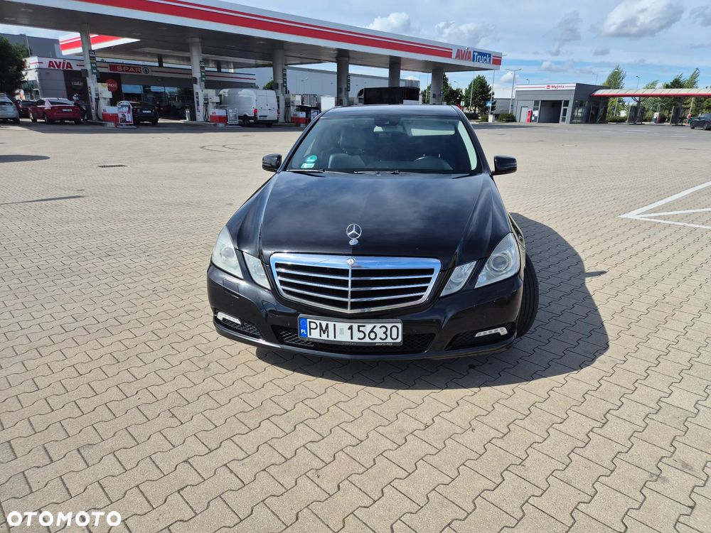 Mercedes-Benz Klasa E 220 CDI BlueEff Edition 125 - 18