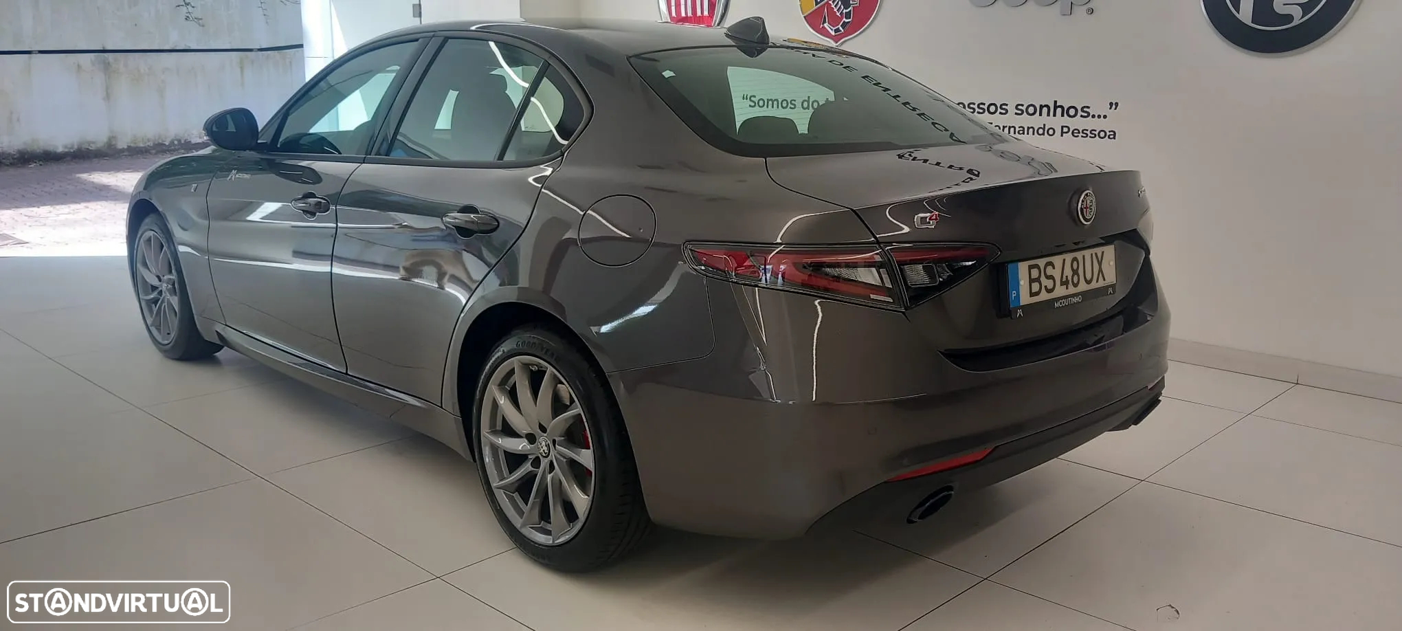 Alfa Romeo Giulia 2.2 D TI Q4 AT8 - 6