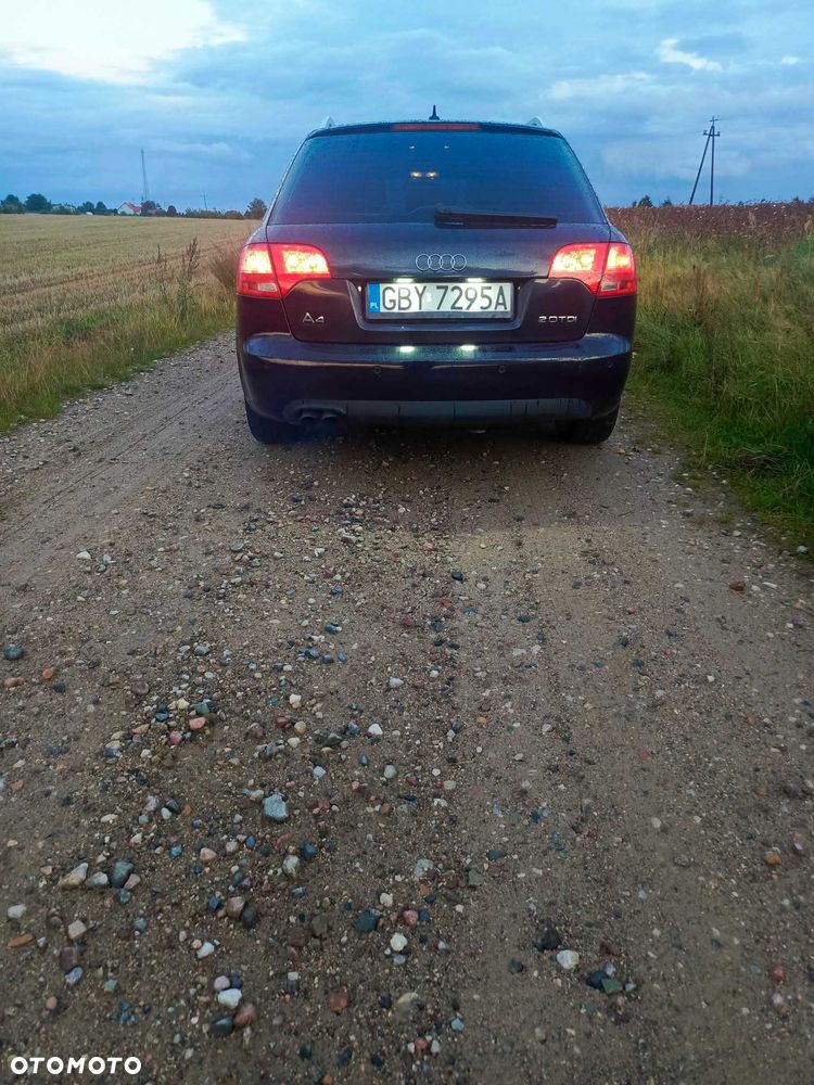 Audi A4 Avant - 5