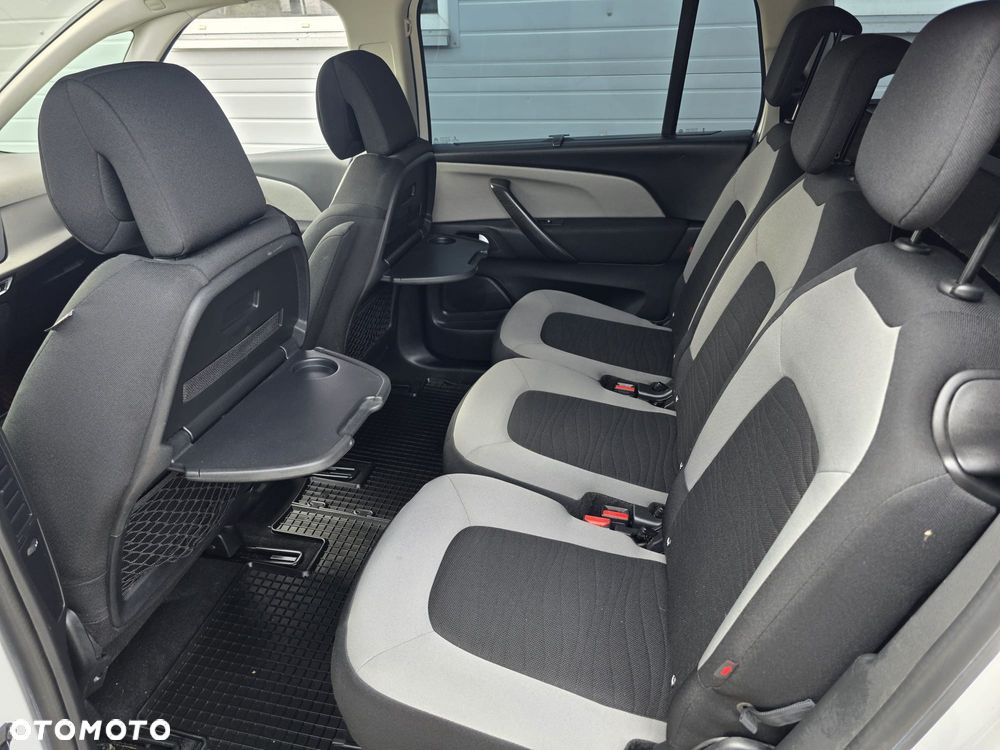 Citroën C4 Grand Picasso 1.6 BlueHDi MoreLife S&S - 24