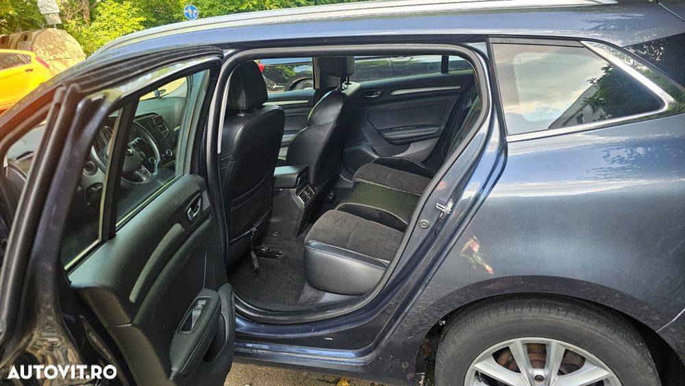 Renault Megane 1.5 dCI Intens - 8