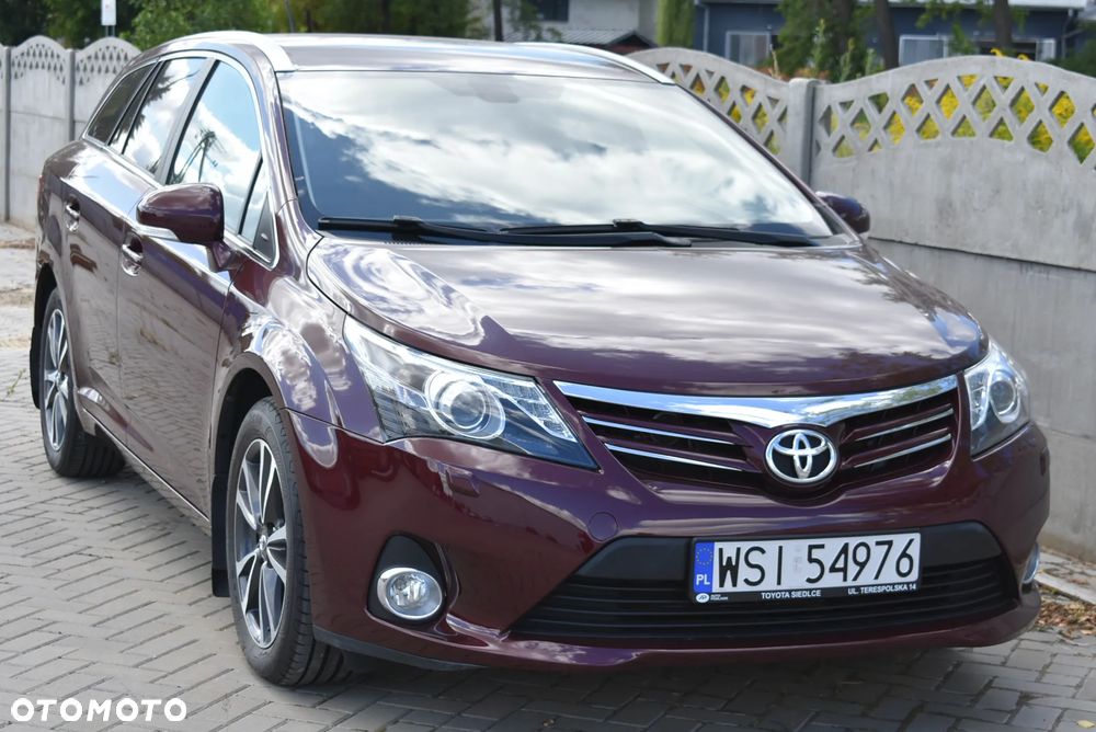 Toyota Avensis 2.0 D-4D Premium - 10