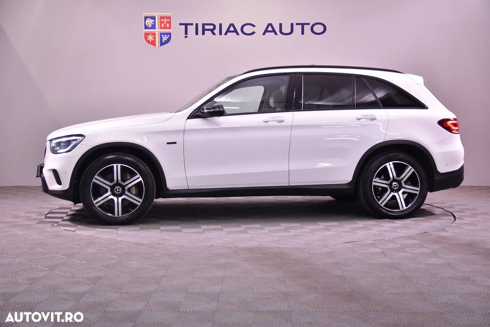 Mercedes-Benz GLC 300 e 4MATIC - 2