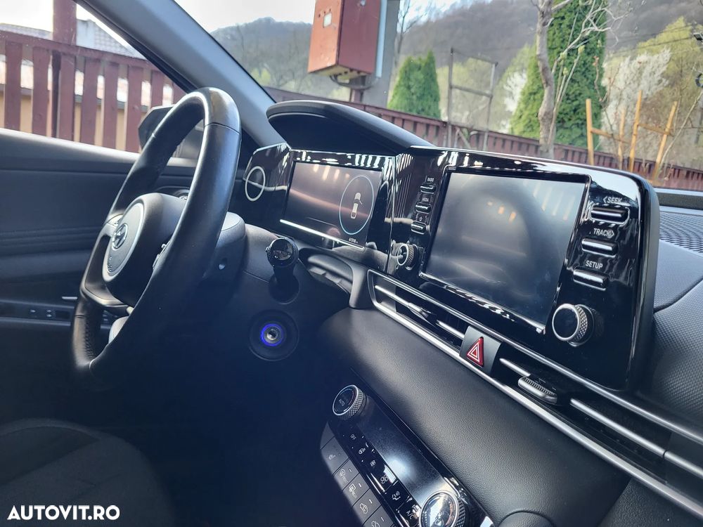 Hyundai Elantra 1.6 l 123 CP CVT Highway - 25