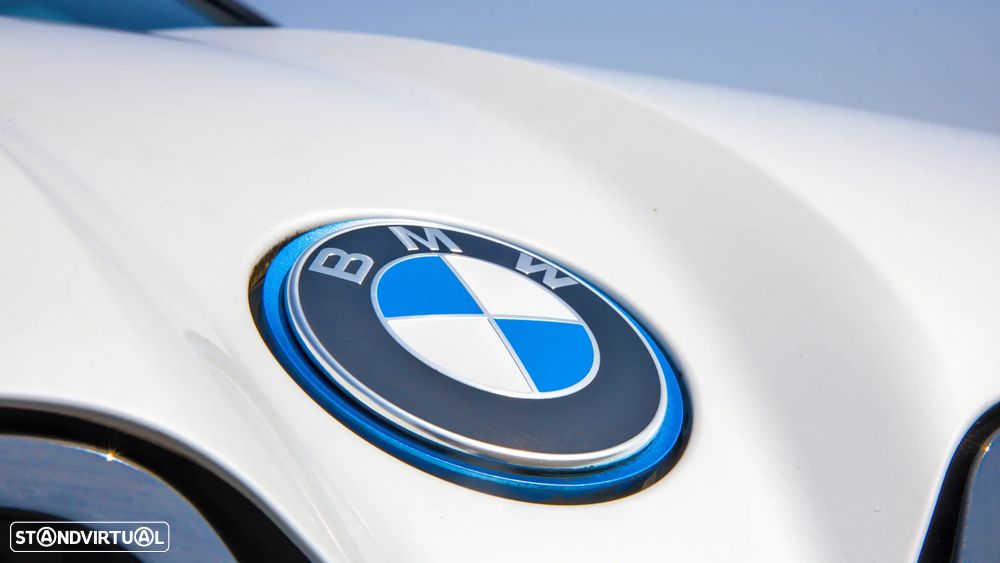 BMW iX xDrive 40 — fotografia 7