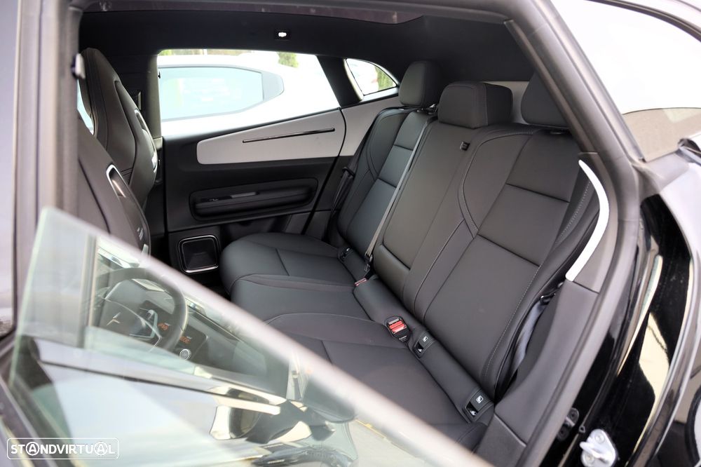 Polestar 4 Long Range 100 kWh Single Motor Plus - 11