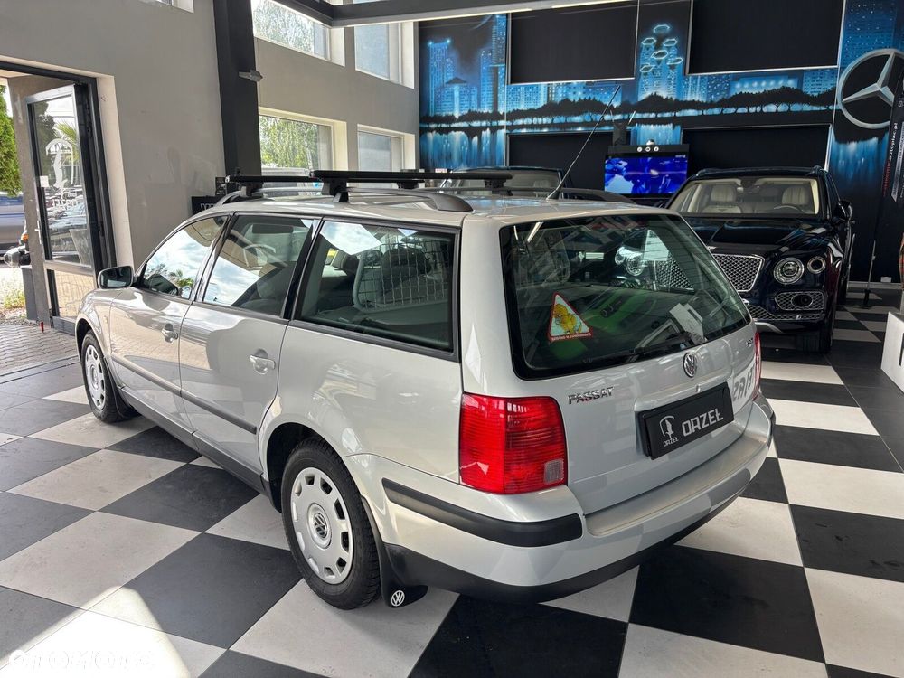 Volkswagen Passat - 3