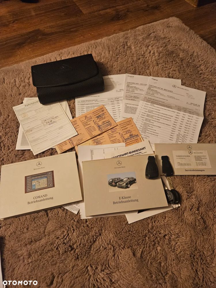 Mercedes-Benz Klasa E 320 T CDI Avantgarde - 40