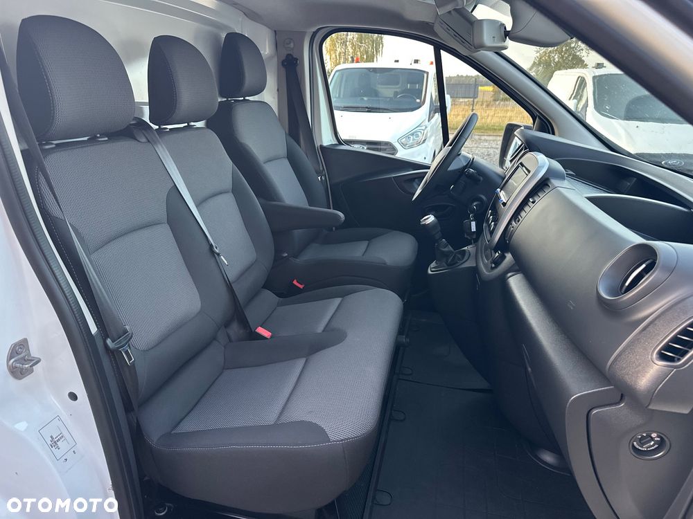 Renault Trafic L2H1 Long 2.0 DCI 145KM Regały FV23% - 30