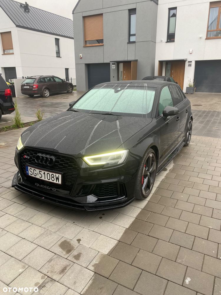 Audi RS3 Sportback - 1