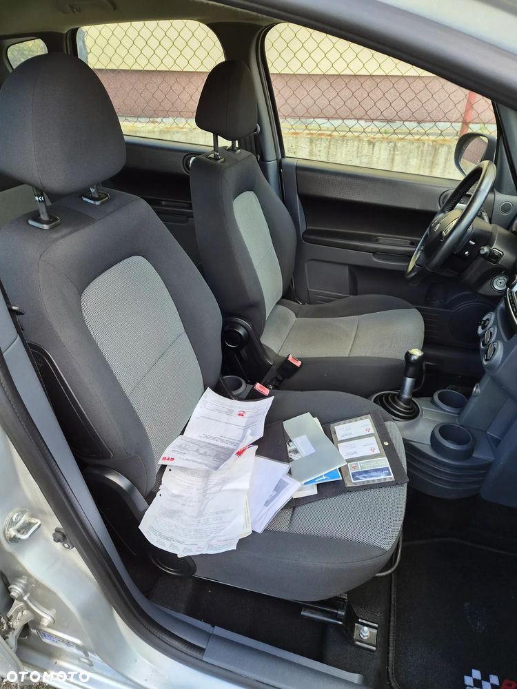 Mitsubishi Colt - 6