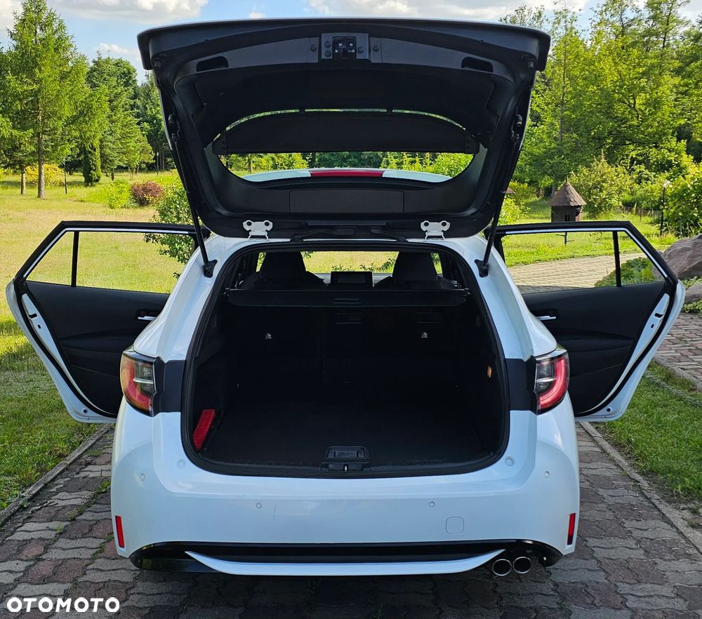 Toyota Corolla 2.0 Hybrid Comfort - 23