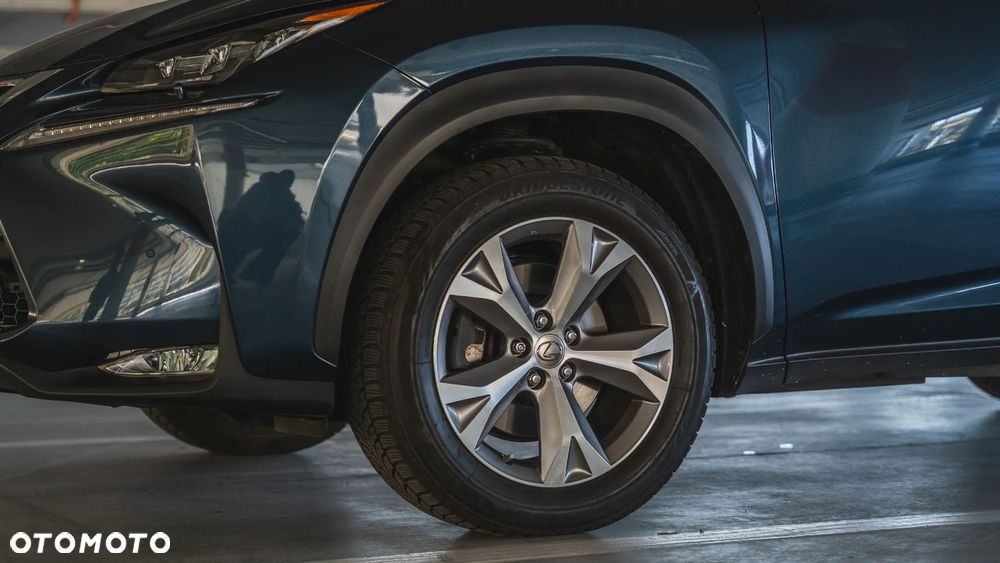 Lexus NX 200t Prestige AWD - 4