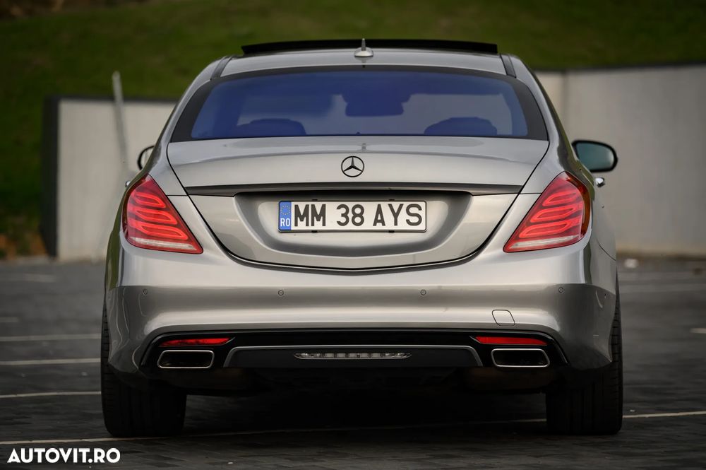 Mercedes-Benz S 500 4MATIC Long Aut - 11