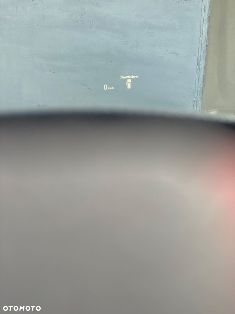 BMW Seria 3 325d DPF Edition Sport - 9