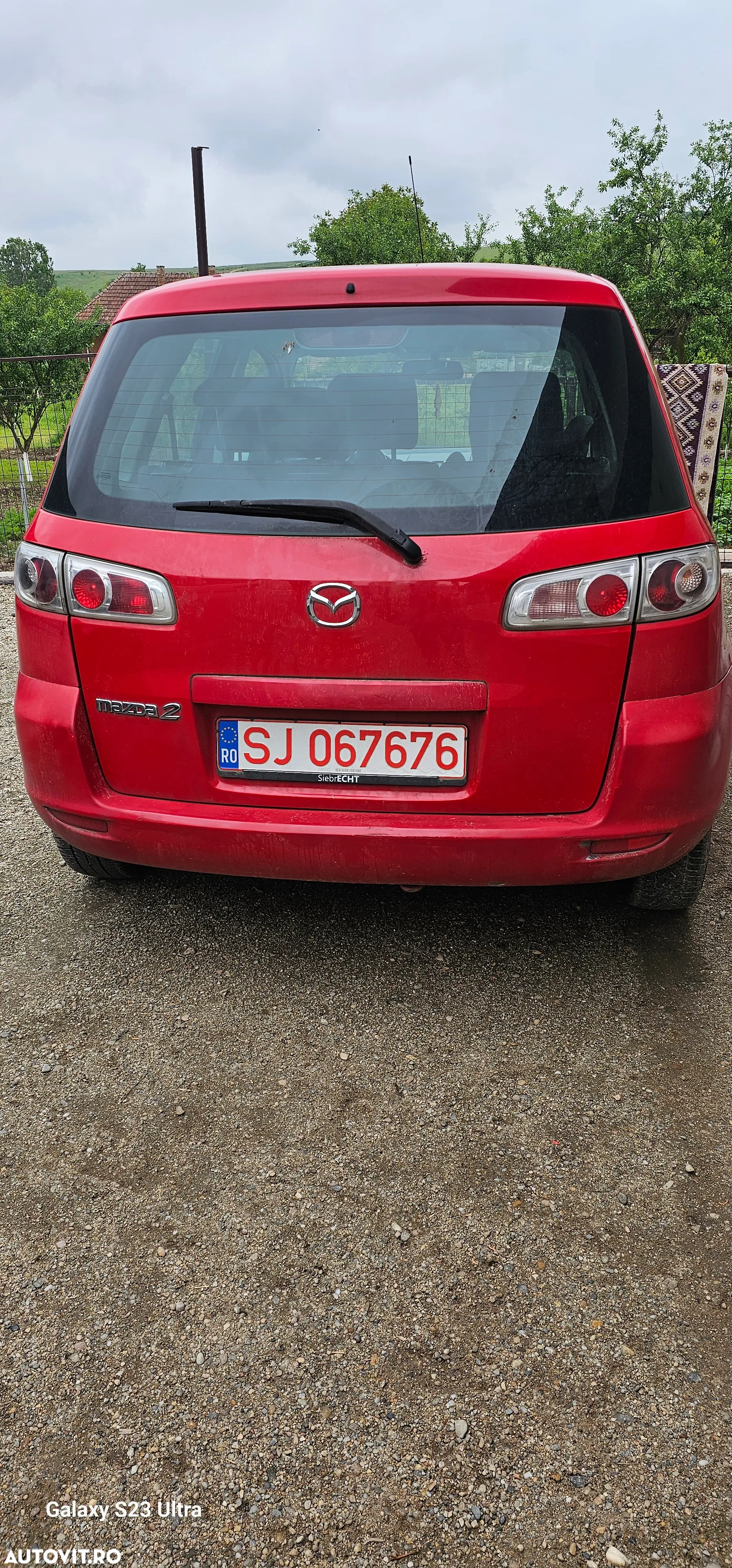 Mazda 2 - 4
