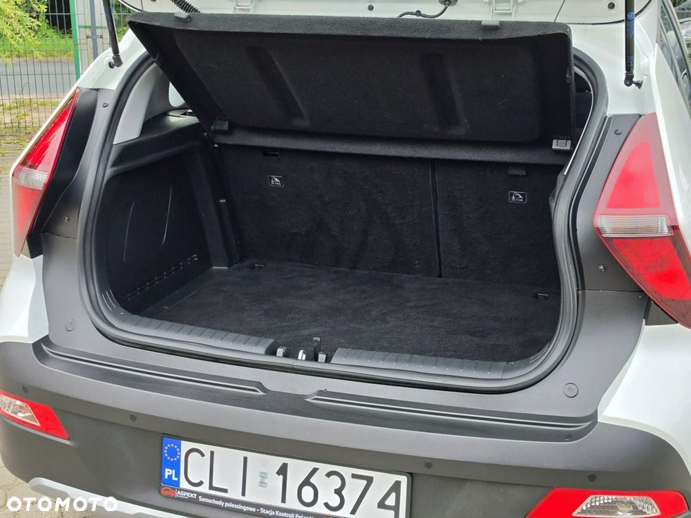 Hyundai Bayon - 26