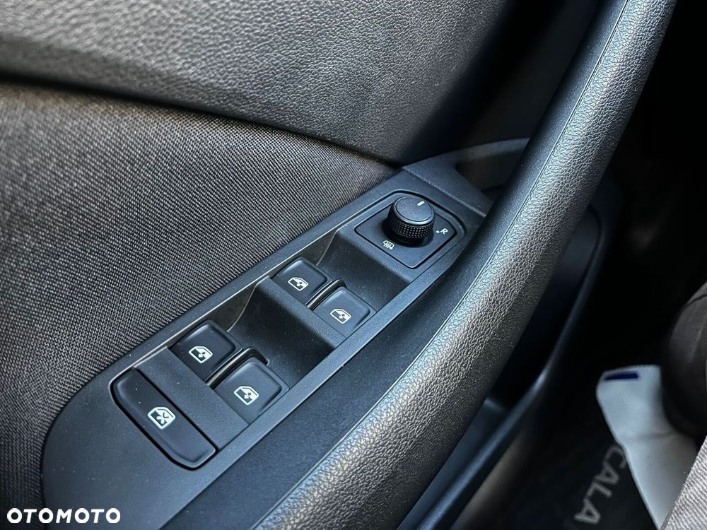 Skoda Kamiq 1.0 TSI Style - 28