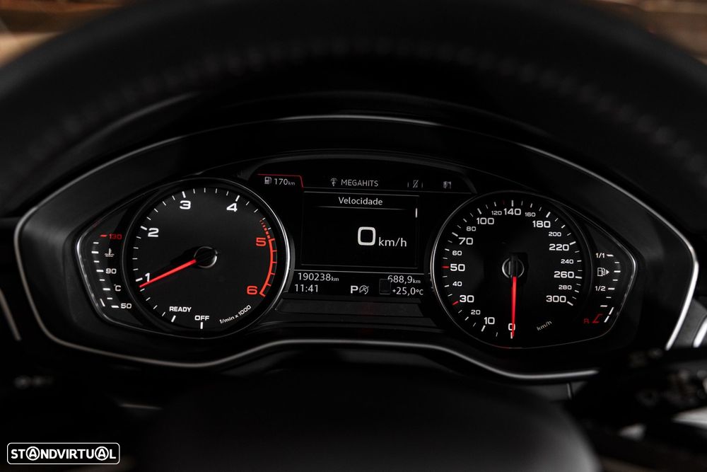 Audi A4 2.0 TDI S tronic - 18