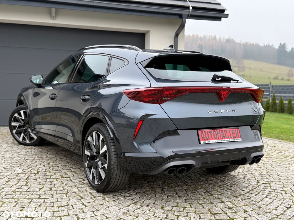 Cupra Formentor 2.0 TSI 4Drive DSG VZ Black Edition - 10