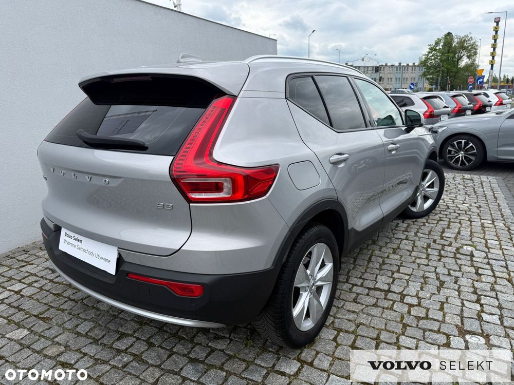 Volvo XC 40 - 40