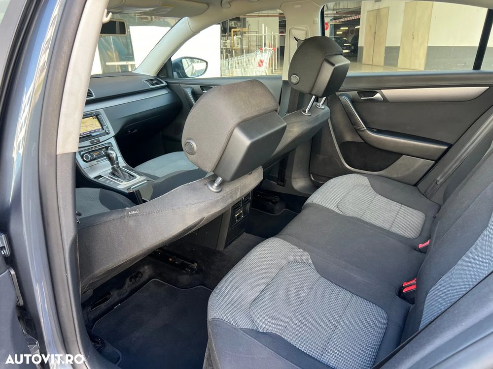 VOLKSWAGEN Passat 2011 — imagine 19